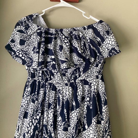 Crown & Ivy Blue & White Giraffe Print One Shoulder Dress XS - Picture 3 of 6